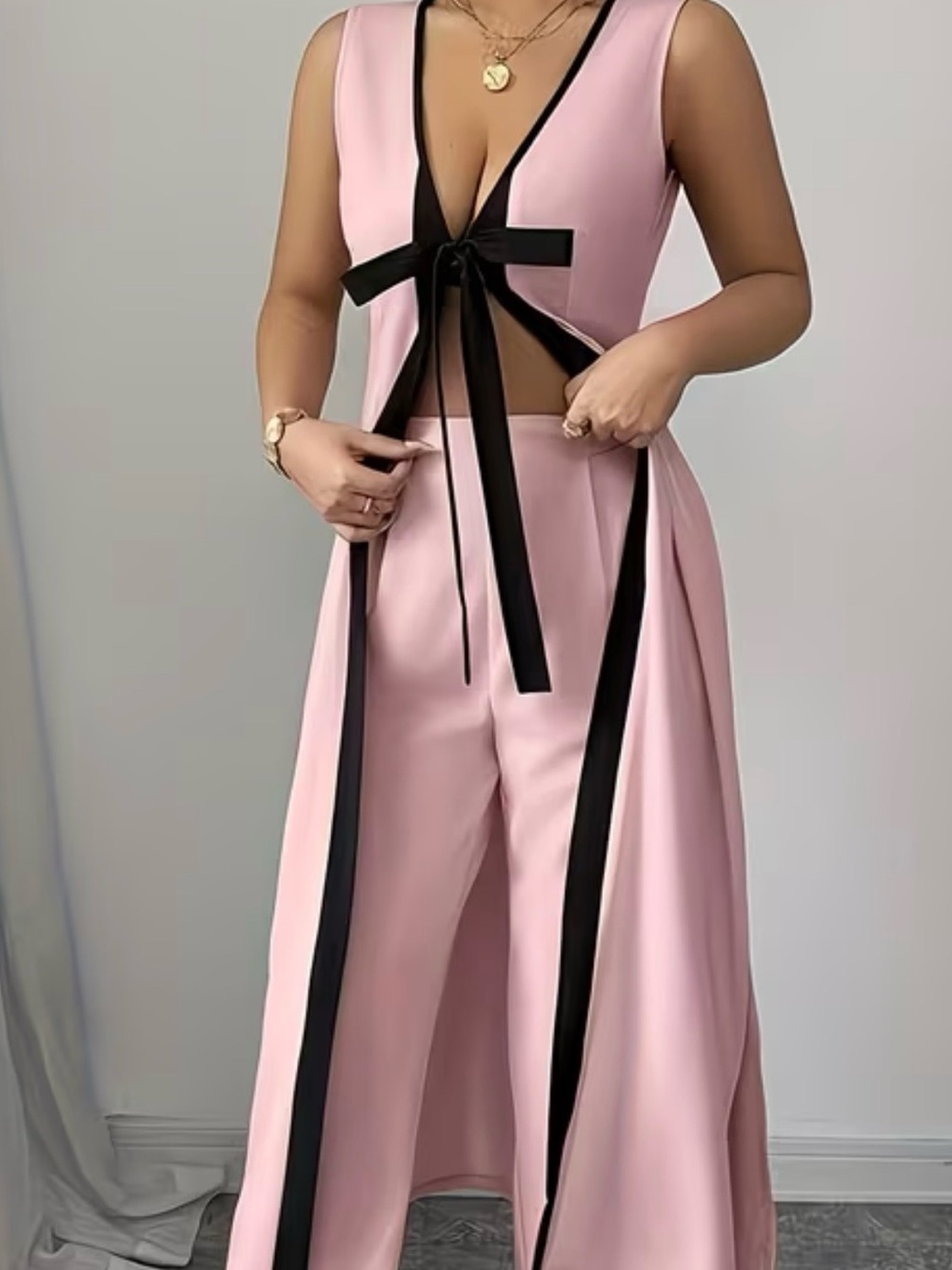 💓 HOST PICK 💕2 pc 💓Sleeveless Pink long overlay and pants w/Black Bow Trim - Picture 2 of 4